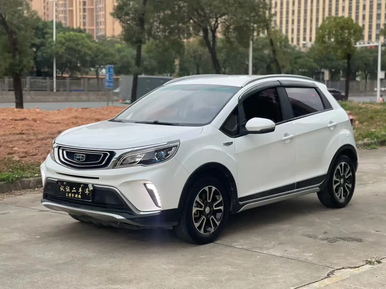 Geely Vision X3  из Китая