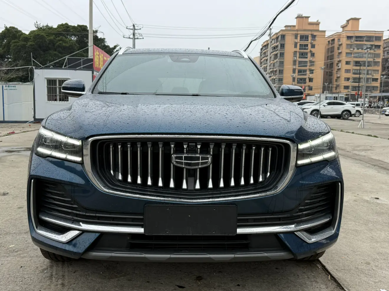 Geely Monjaro (Xingyue L)  из Китая