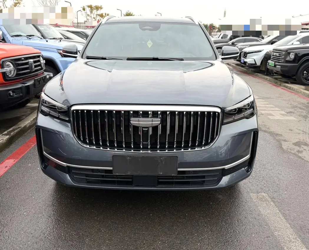 Geely Monjaro (Xingyue L)  из Китая