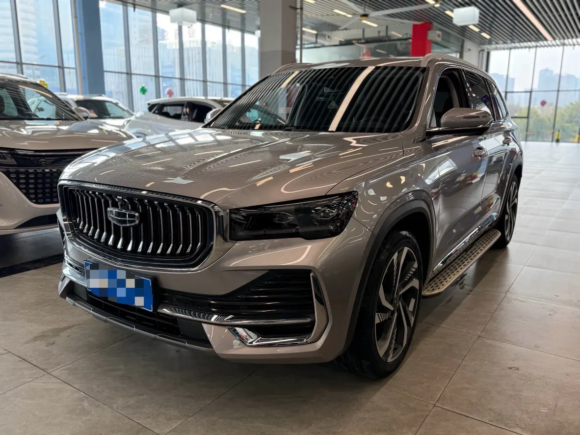 Geely Monjaro (Xingyue L)  из Китая