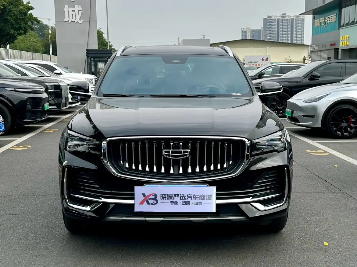 Geely Monjaro (Xingyue L)  из Китая