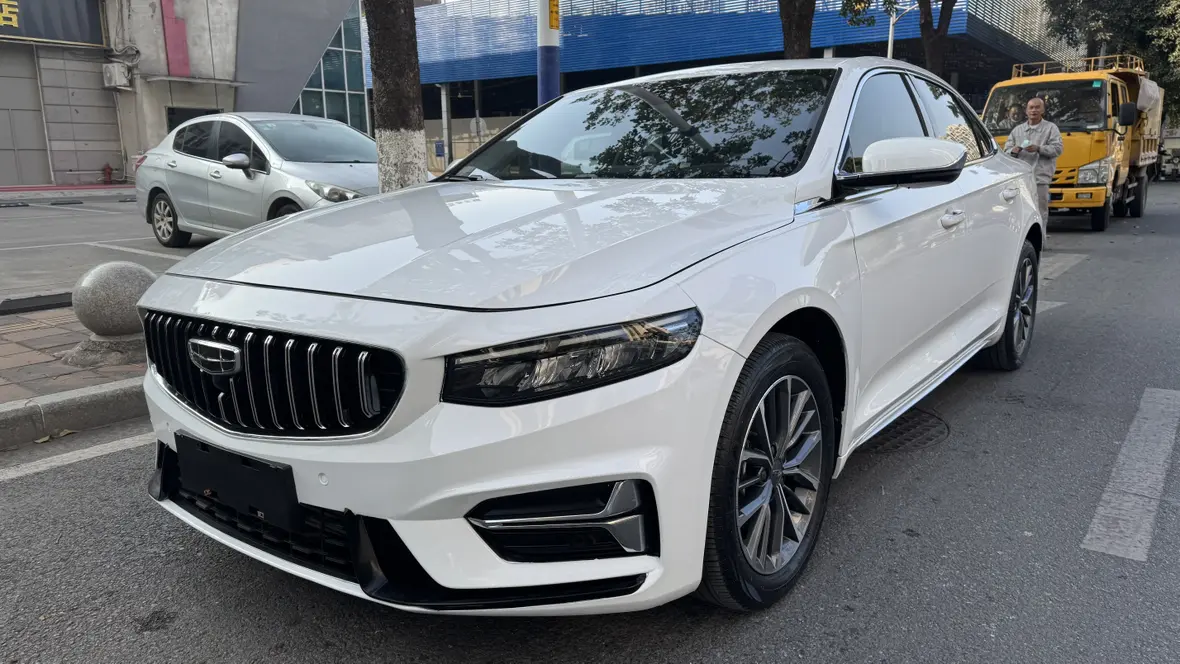 Geely Xing Rui  из Китая