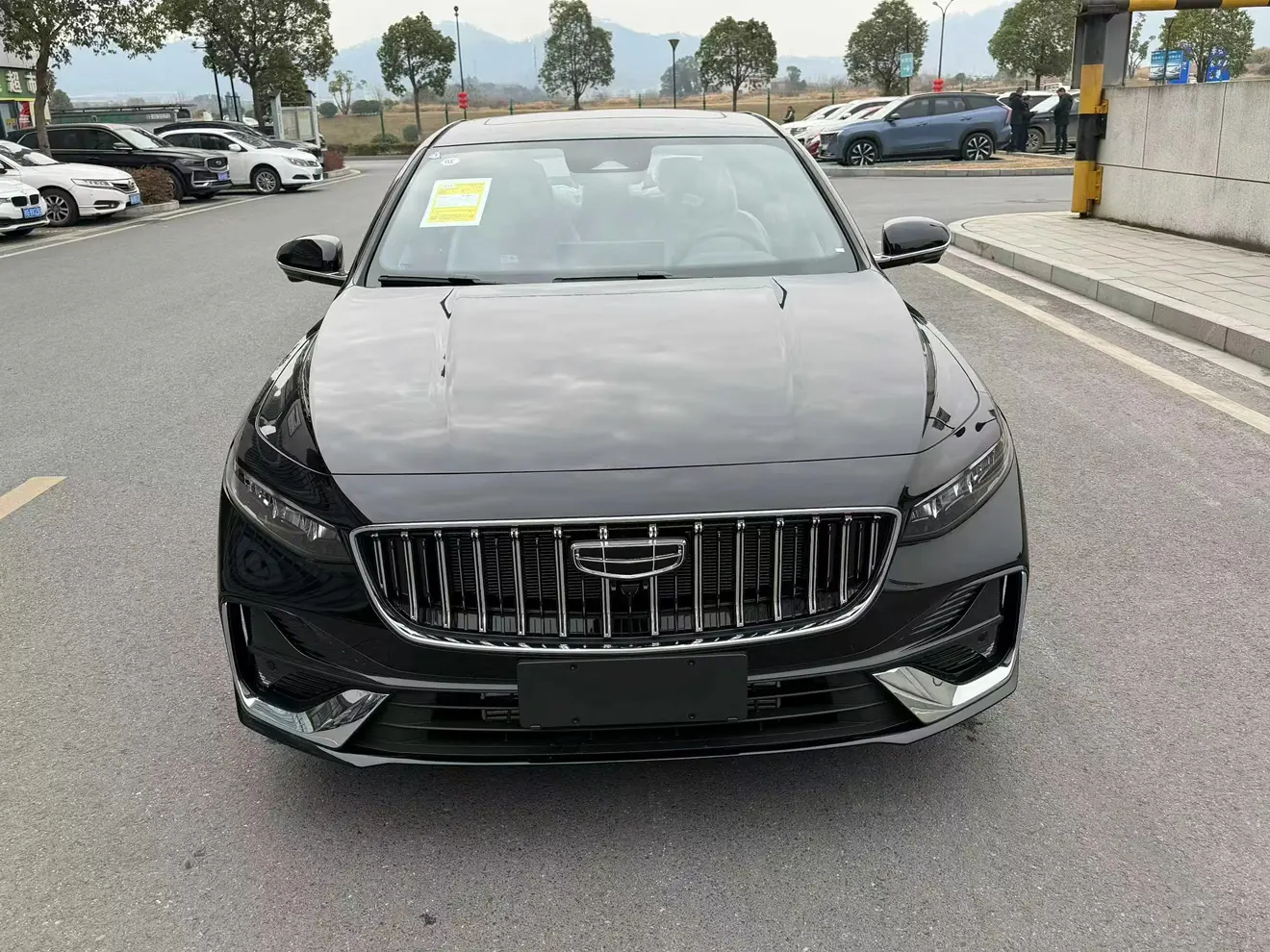 Geely Xing Rui  из Китая