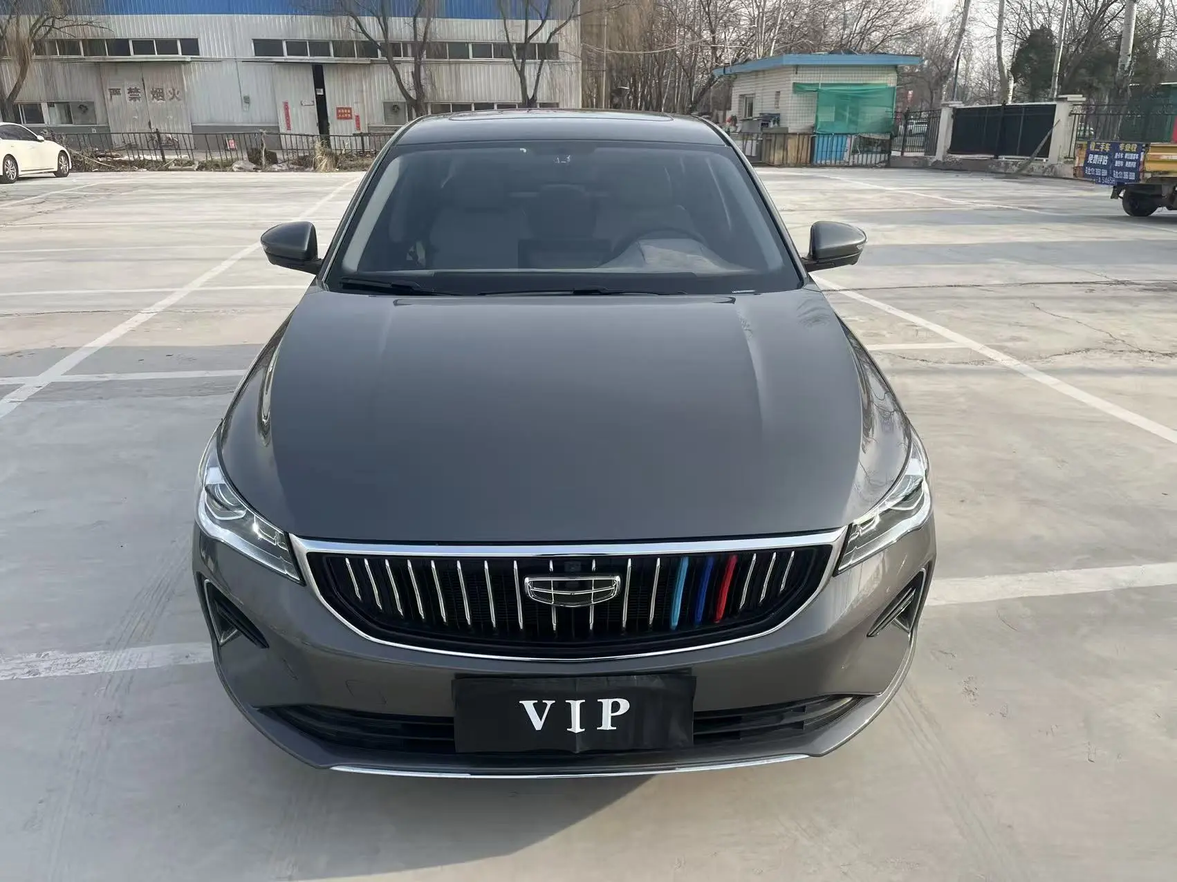 Geely Emgrand  из Китая