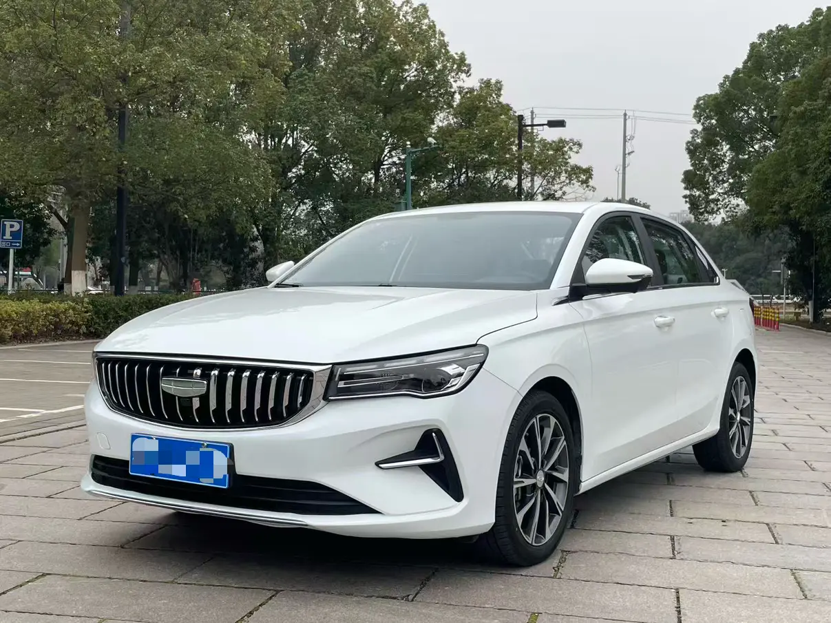 Geely Emgrand  из Китая