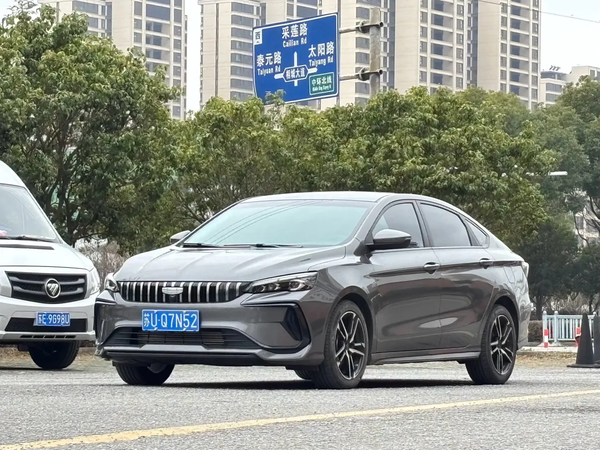 Geely Binrui  из Китая