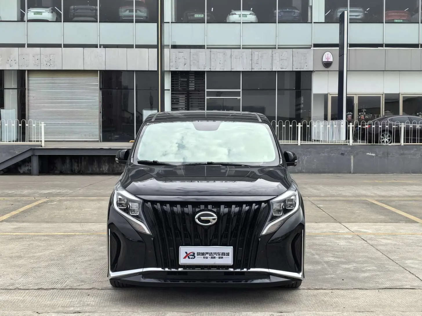 GAC Trumpchi M8  из Китая