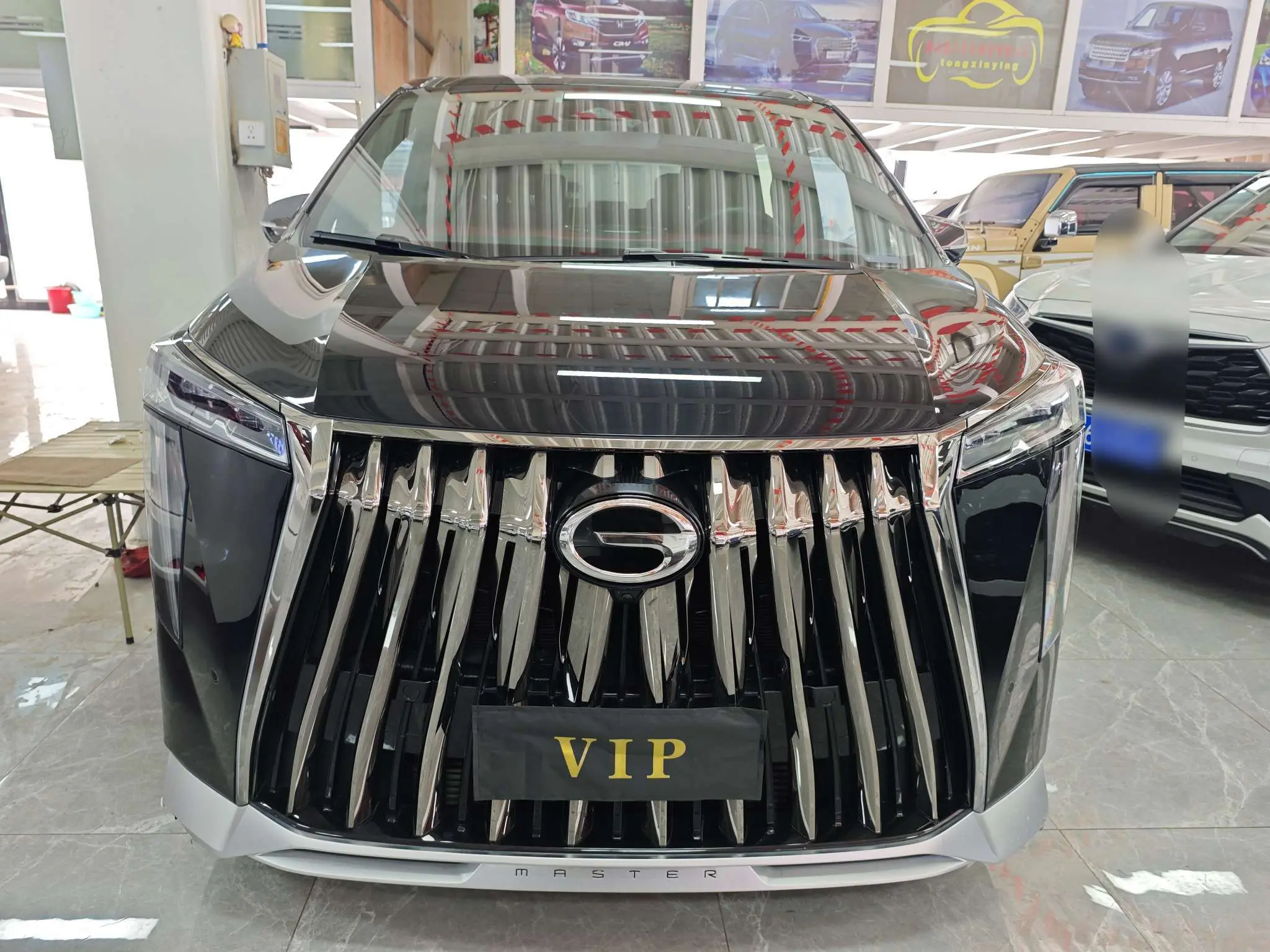 GAC Trumpchi M8  из Китая