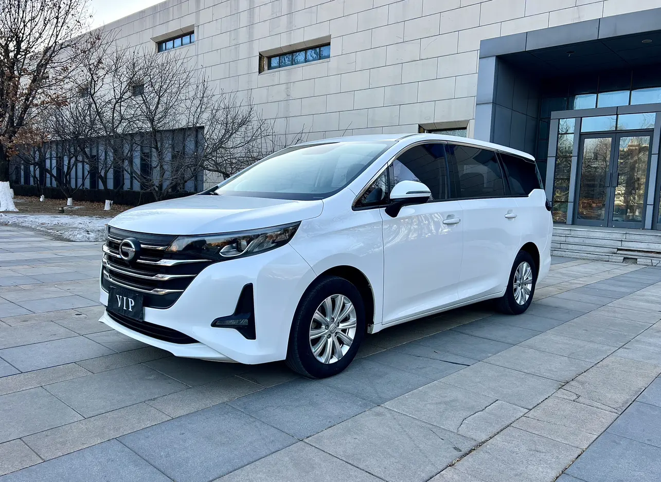 GAC Trumpchi M6  из Китая