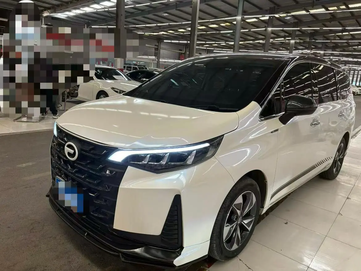 GAC Trumpchi M6  из Китая