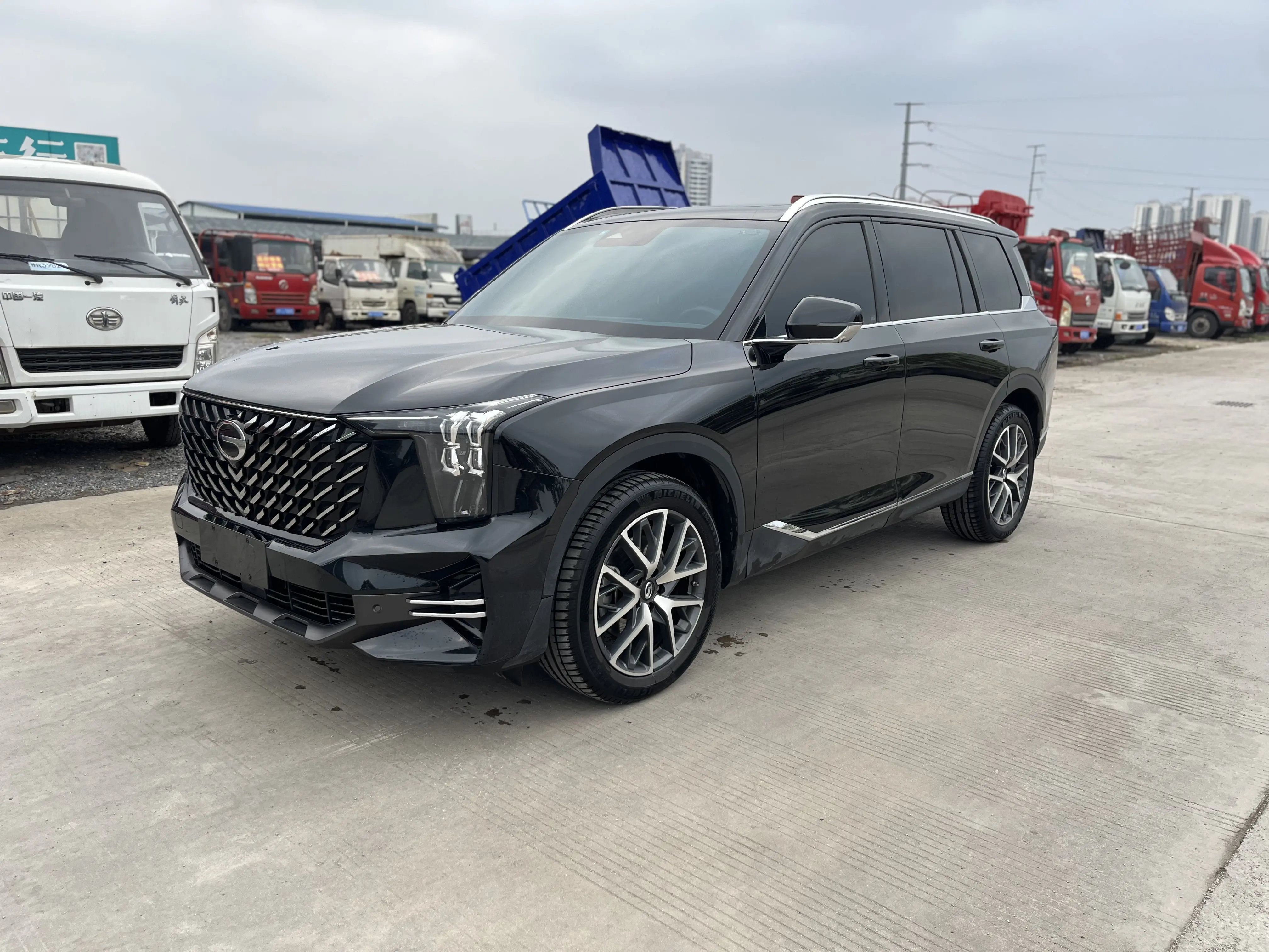 GAC Trumpchi GS8  из Китая