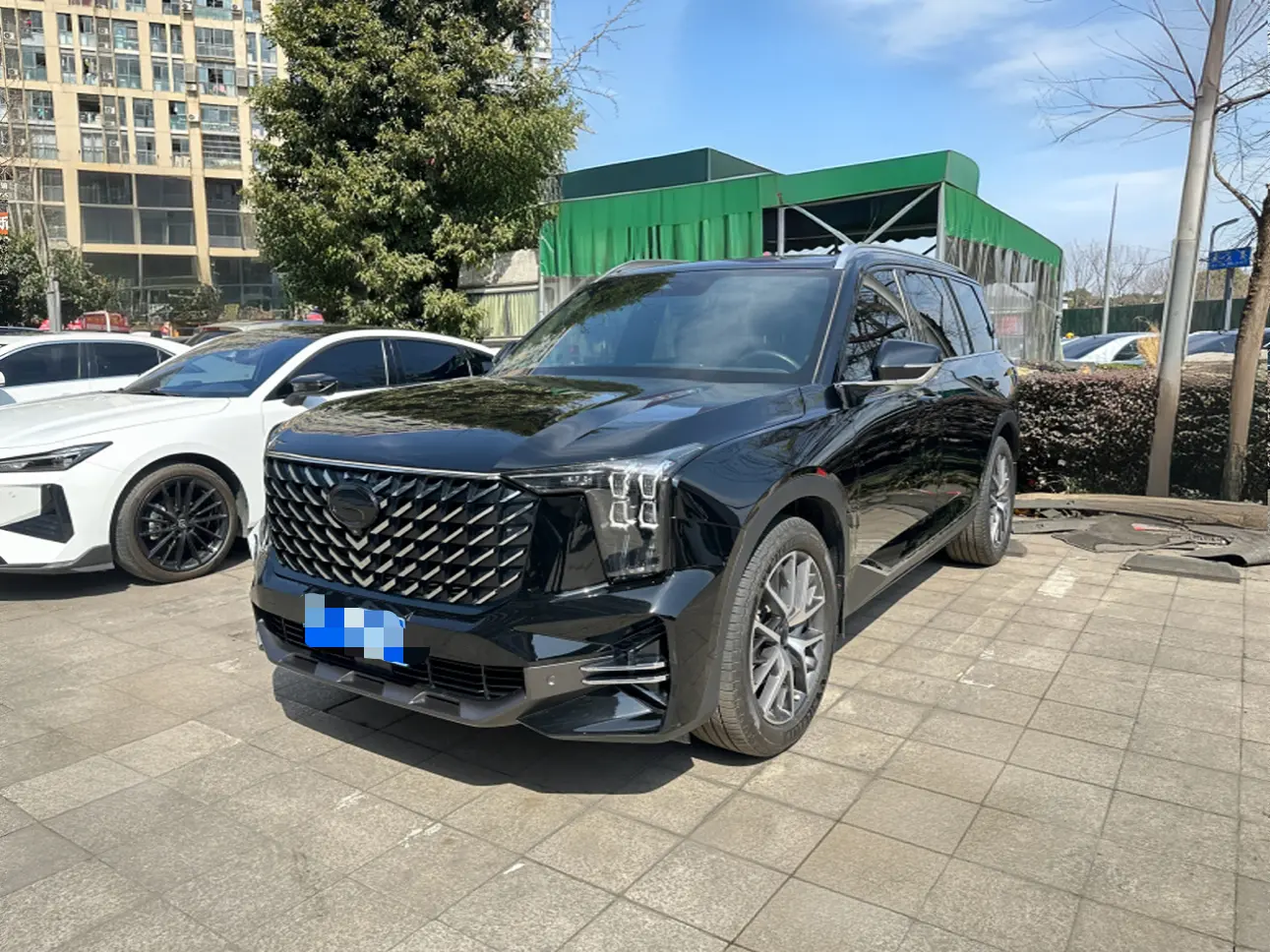GAC Trumpchi GS8  из Китая