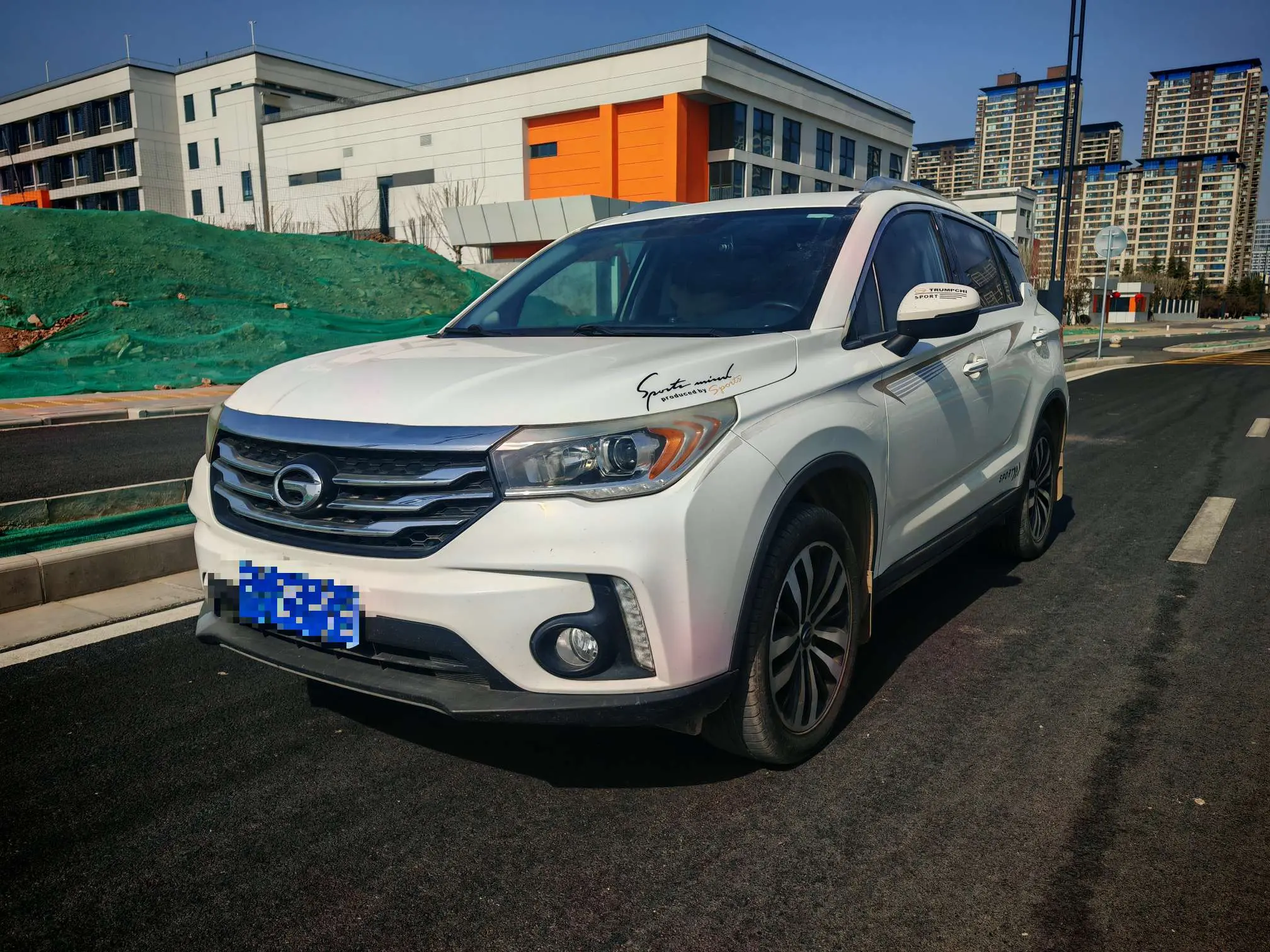 GAC Trumpchi GS4  из Китая