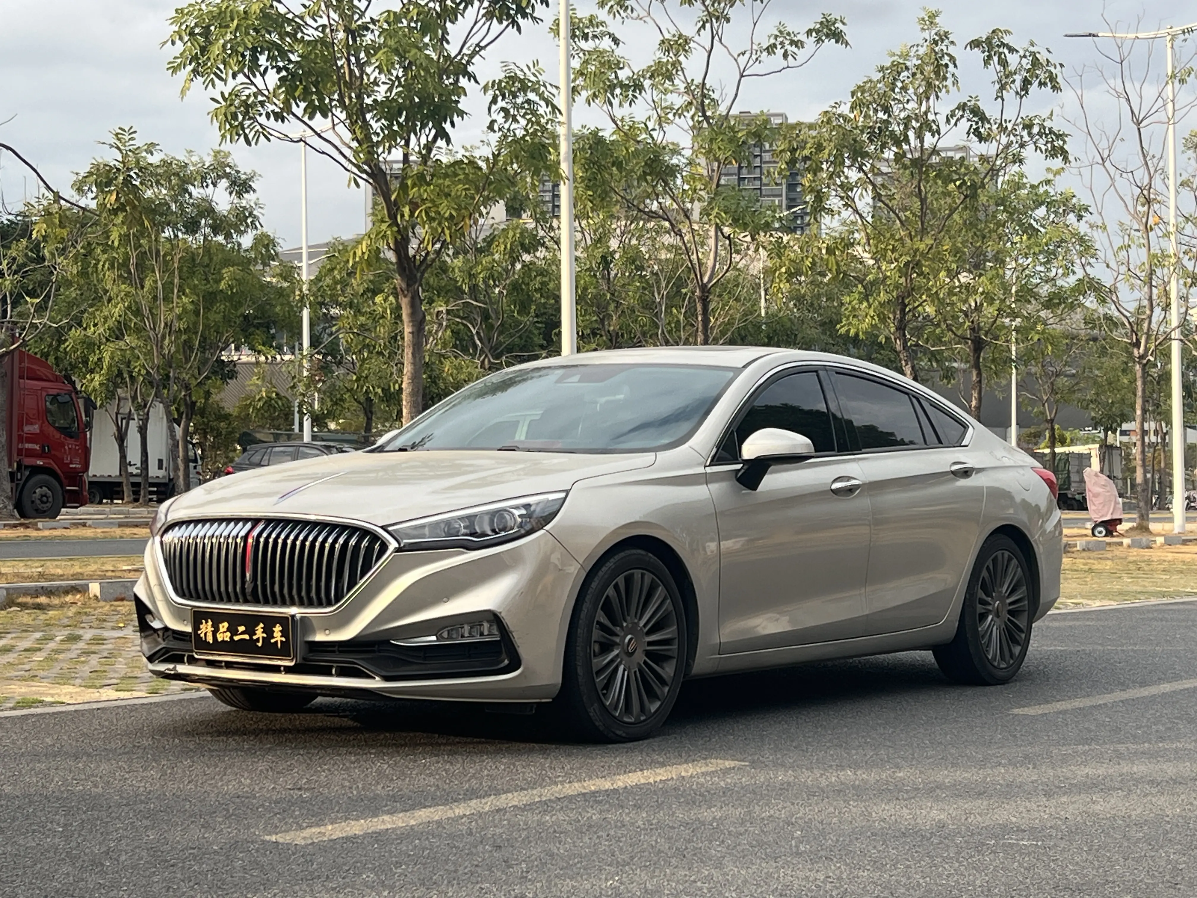 Hongqi H5 classic  из Китая