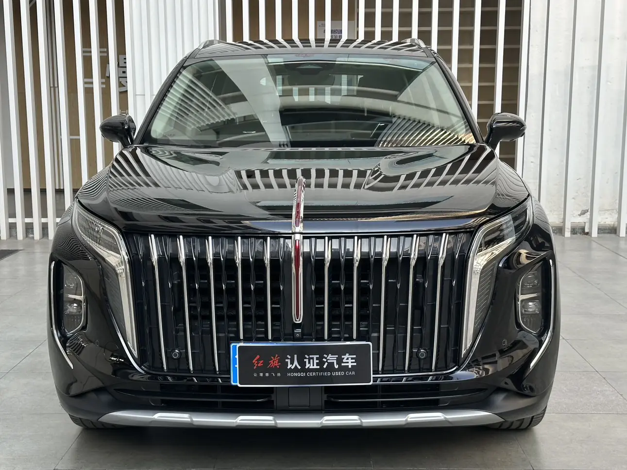 Hongqi HS7  из Китая