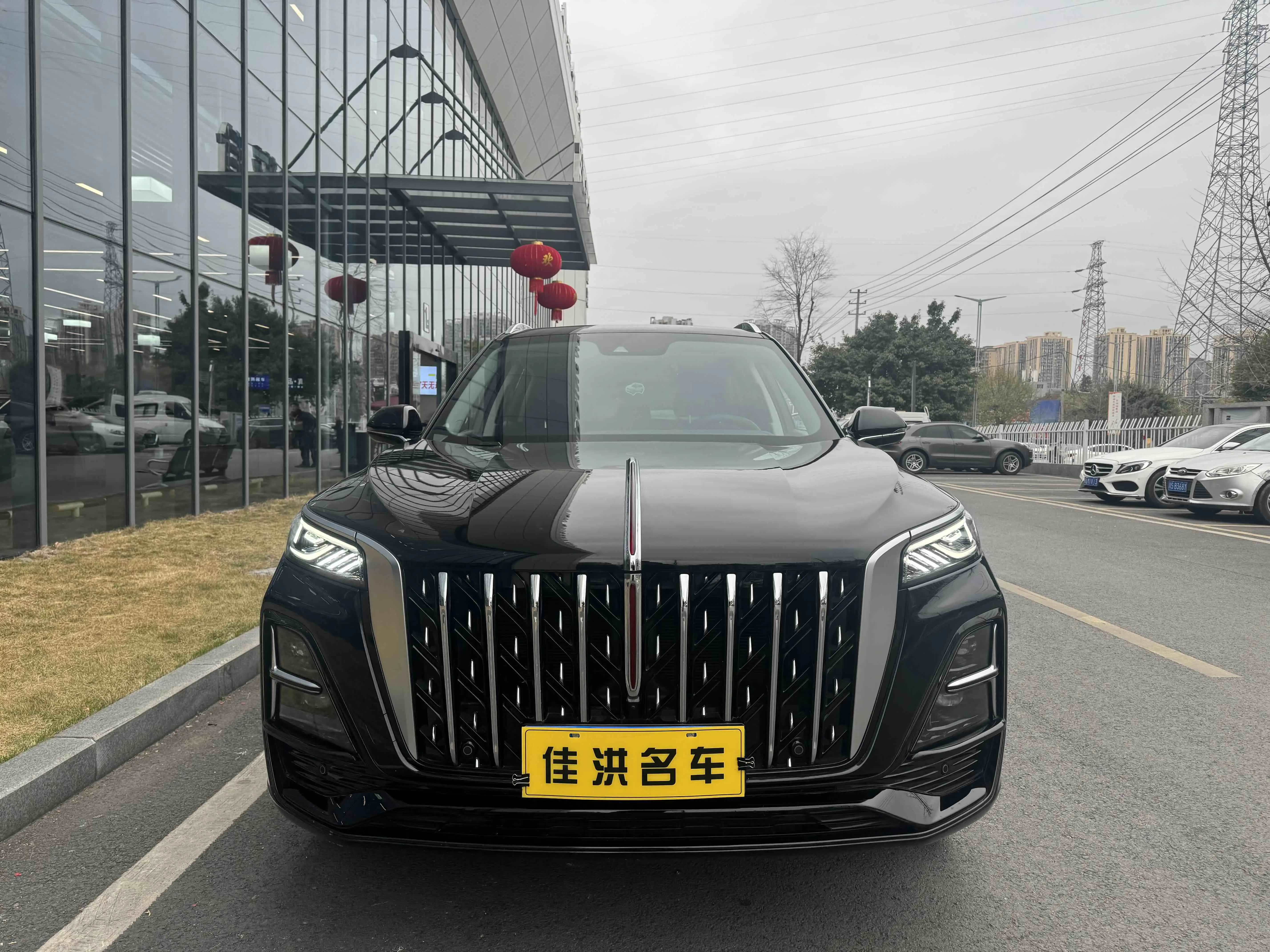 Hongqi HS5  из Китая