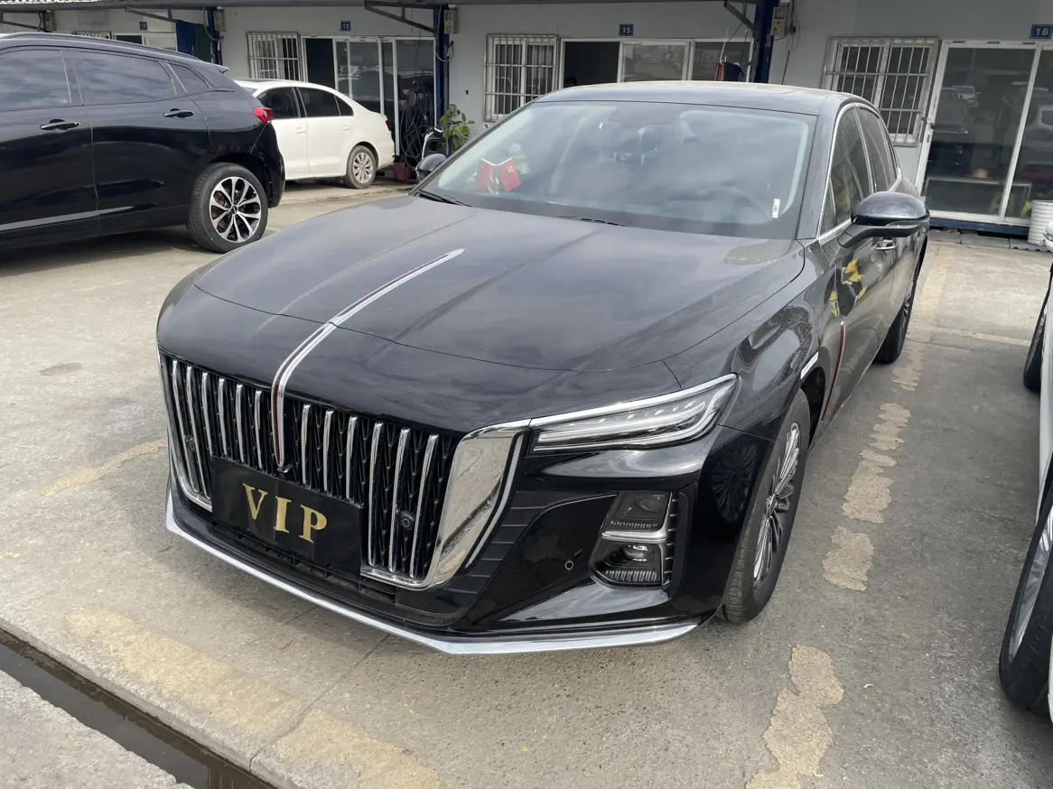 Hongqi H5  из Китая