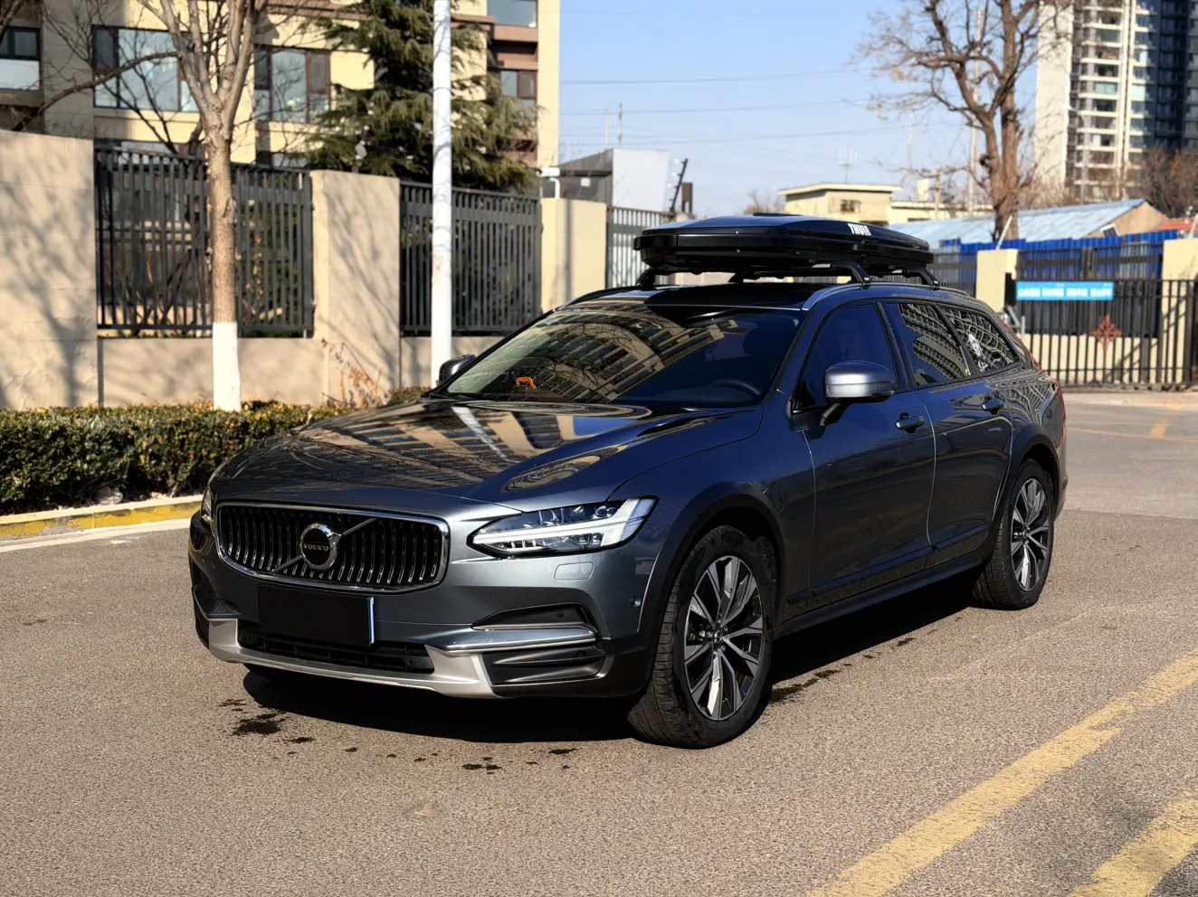 Volvo V90
