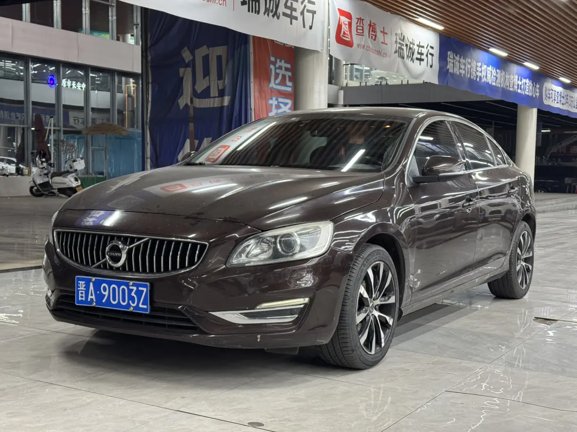 Volvo S60