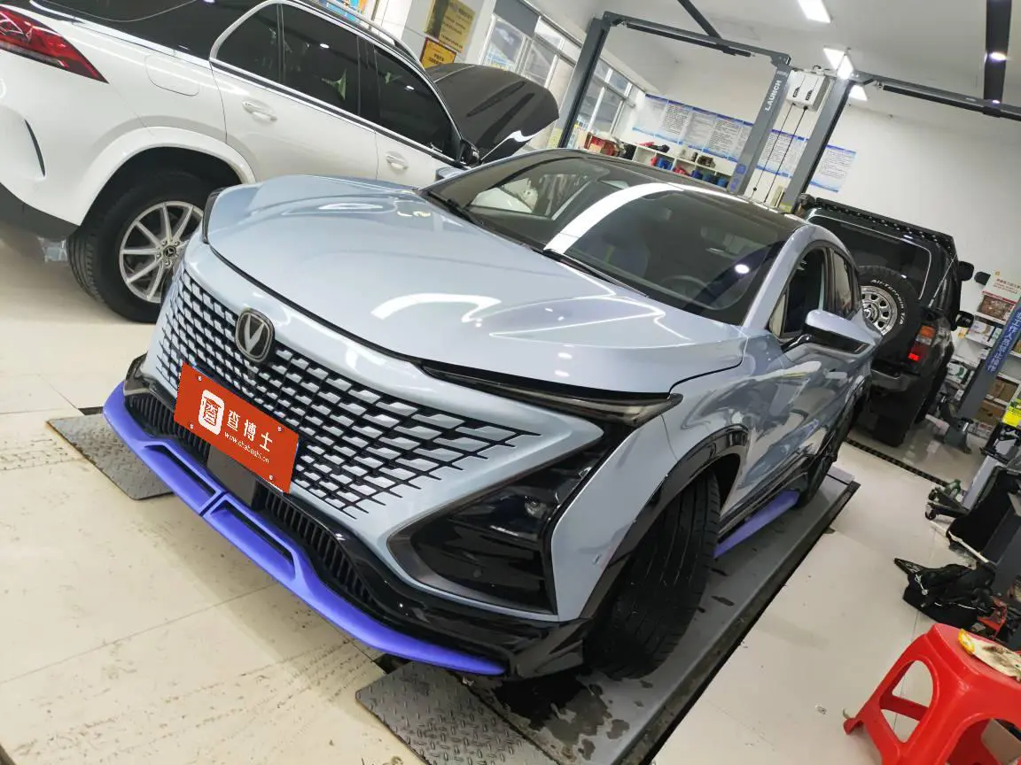 Changan UNI-T  из Китая