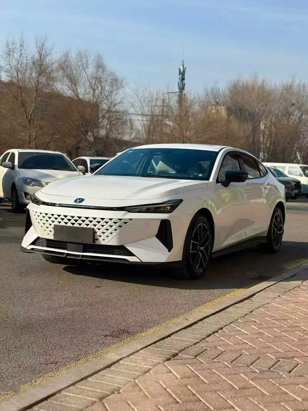 Changan UNI-V  из Китая