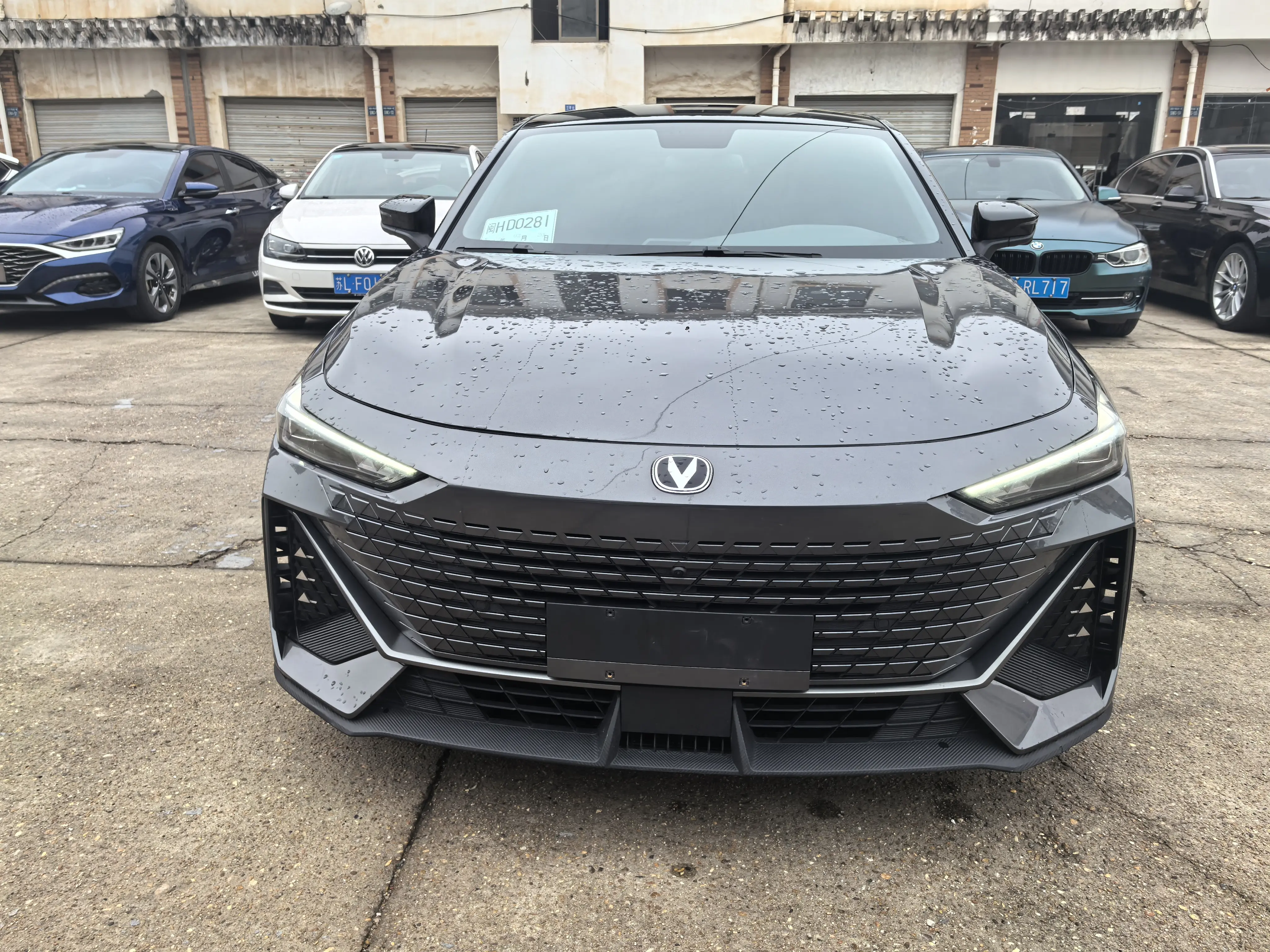 Changan UNI-V  из Китая