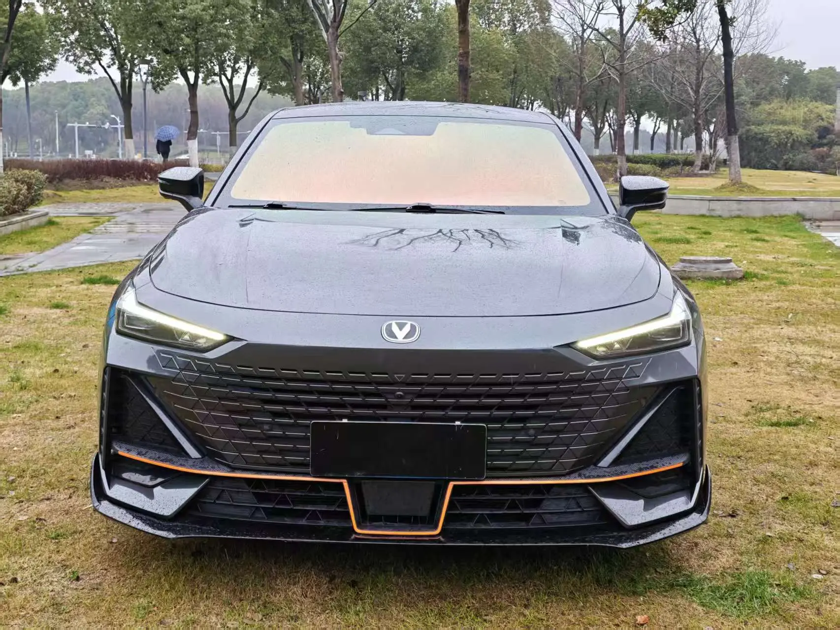 Changan UNI-V  из Китая