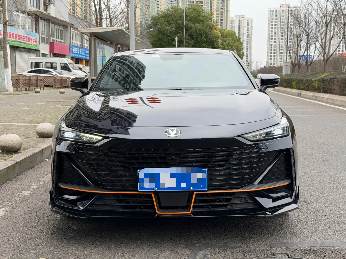 Changan UNI-V  из Китая