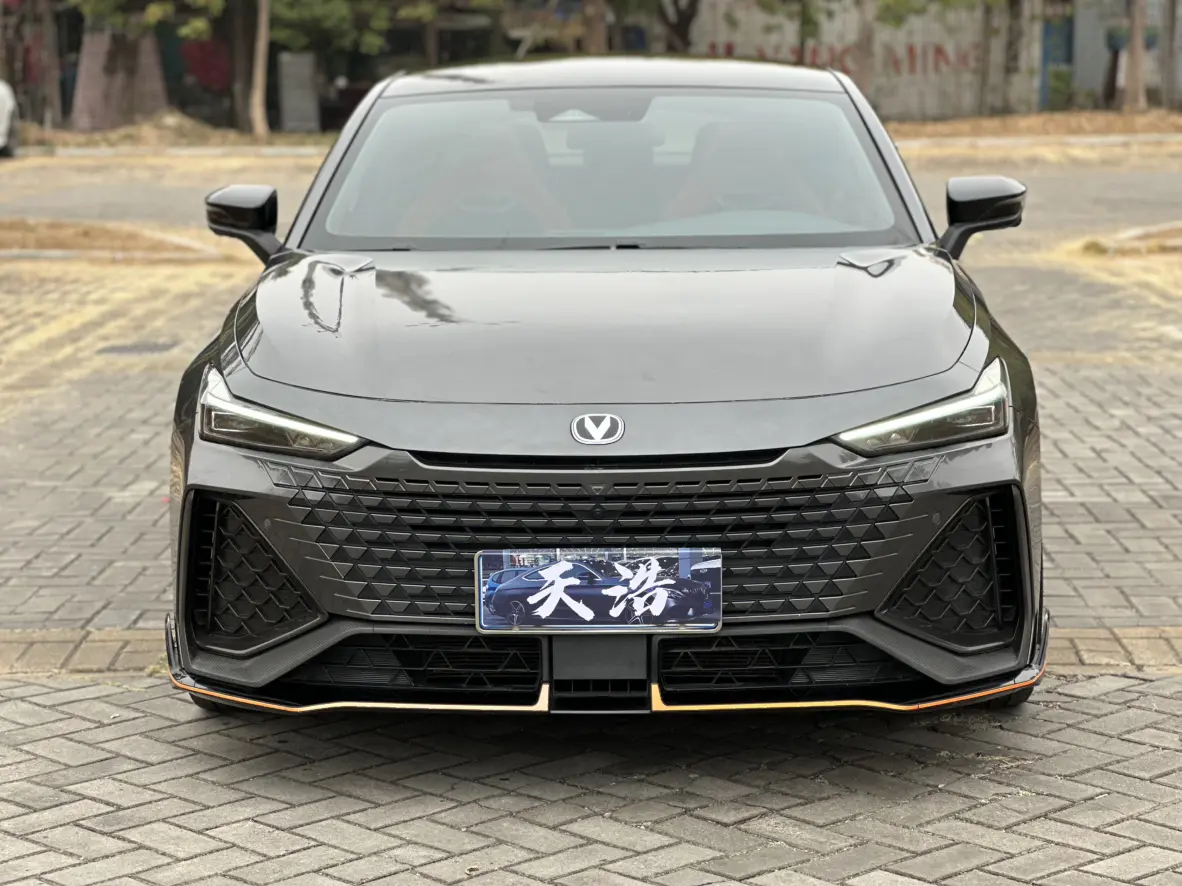 Changan UNI-V  из Китая