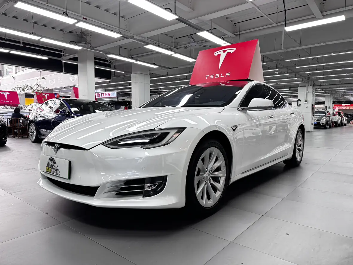 Tesla Model S  из Китая