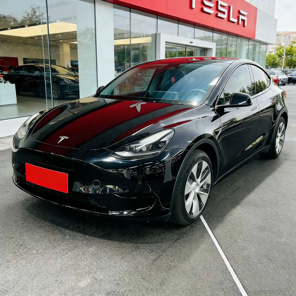 Tesla Model Y  из Китая