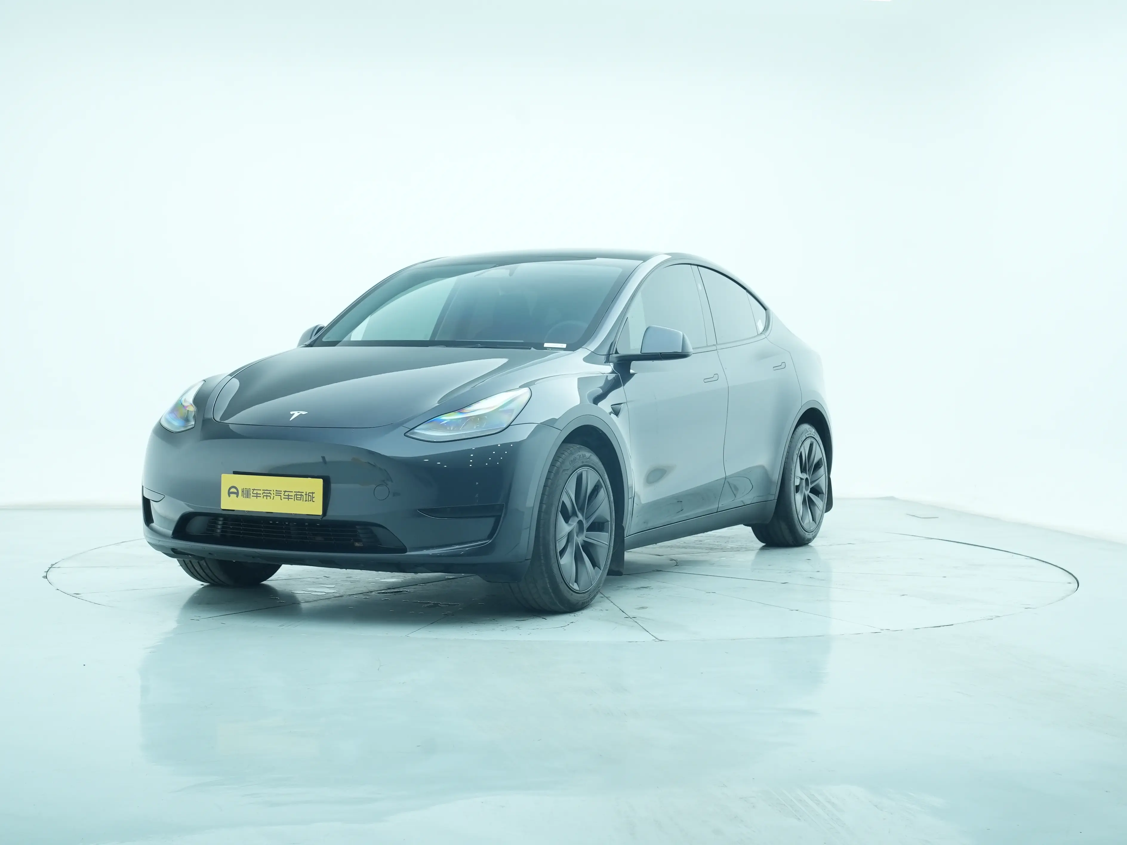 Tesla Model Y  из Китая