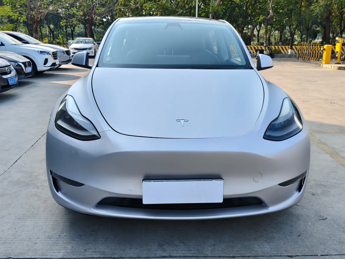 Tesla Model Y  из Китая