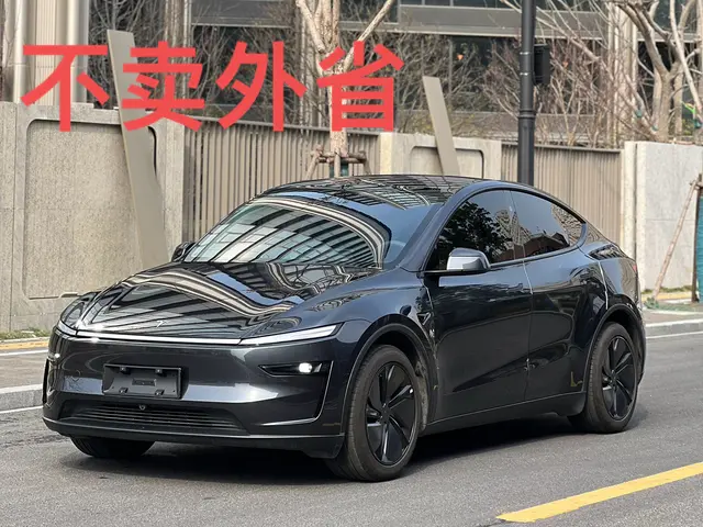 Tesla Model Y  из Китая