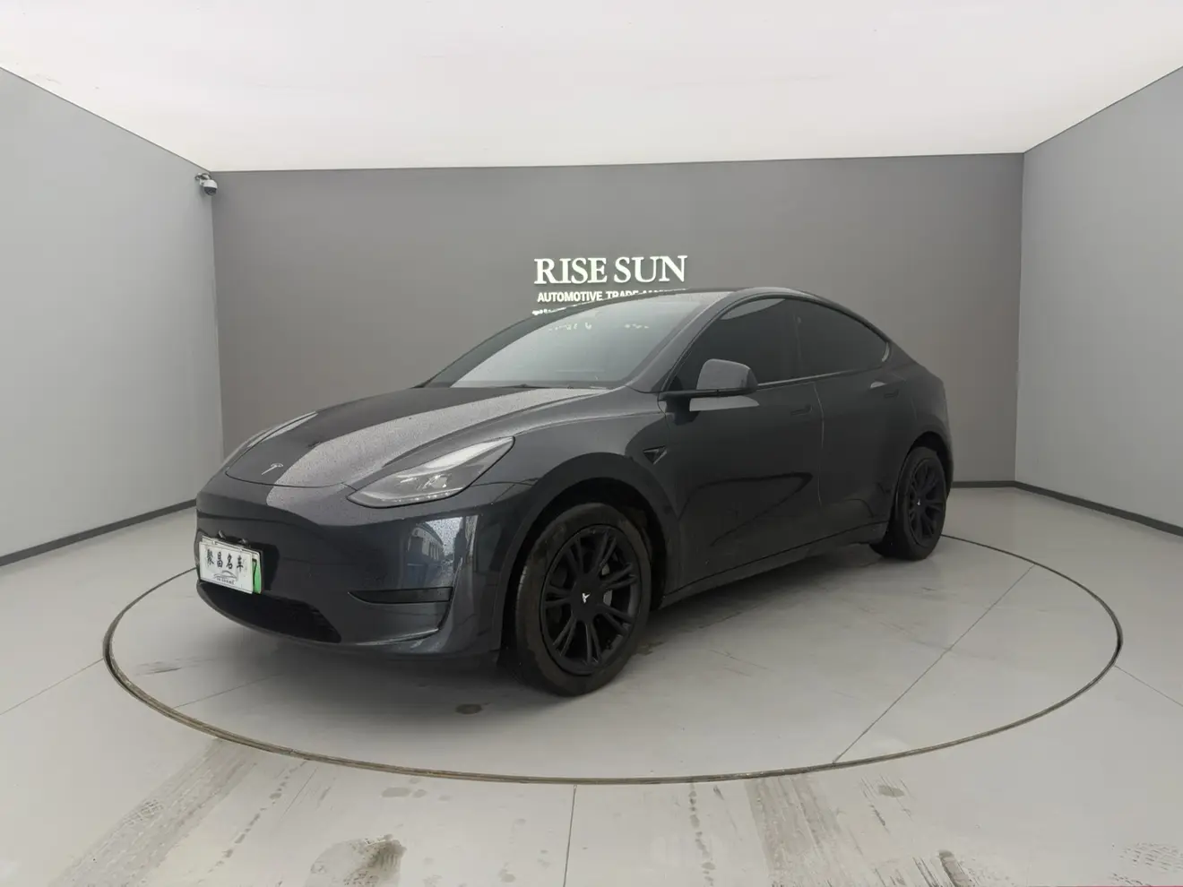 Tesla Model Y  из Китая