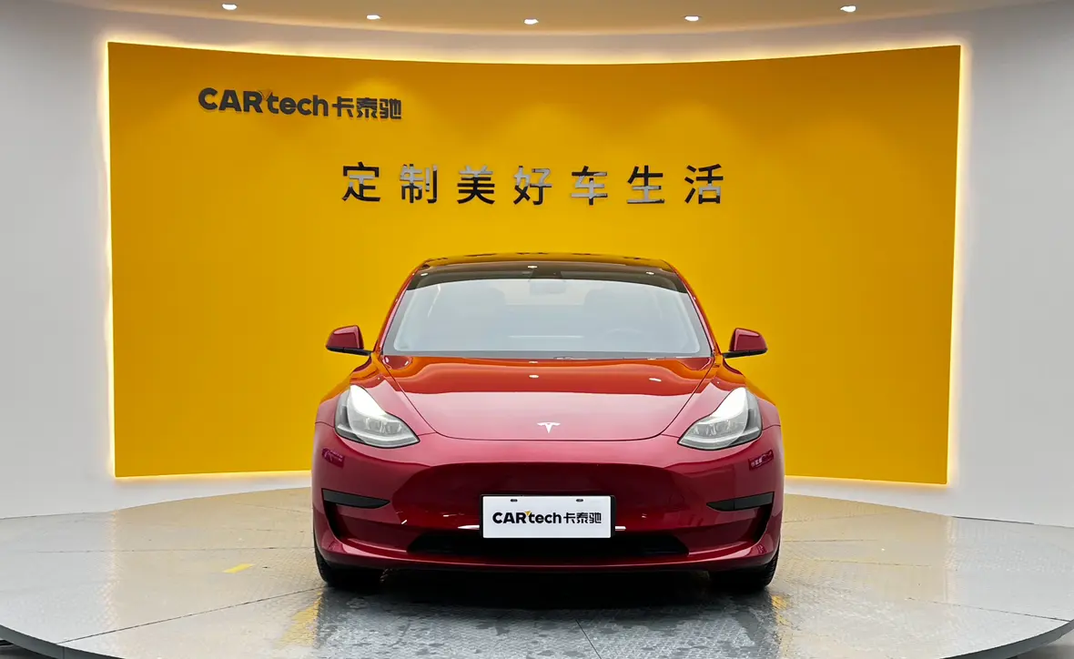 Tesla Model 3  из Китая