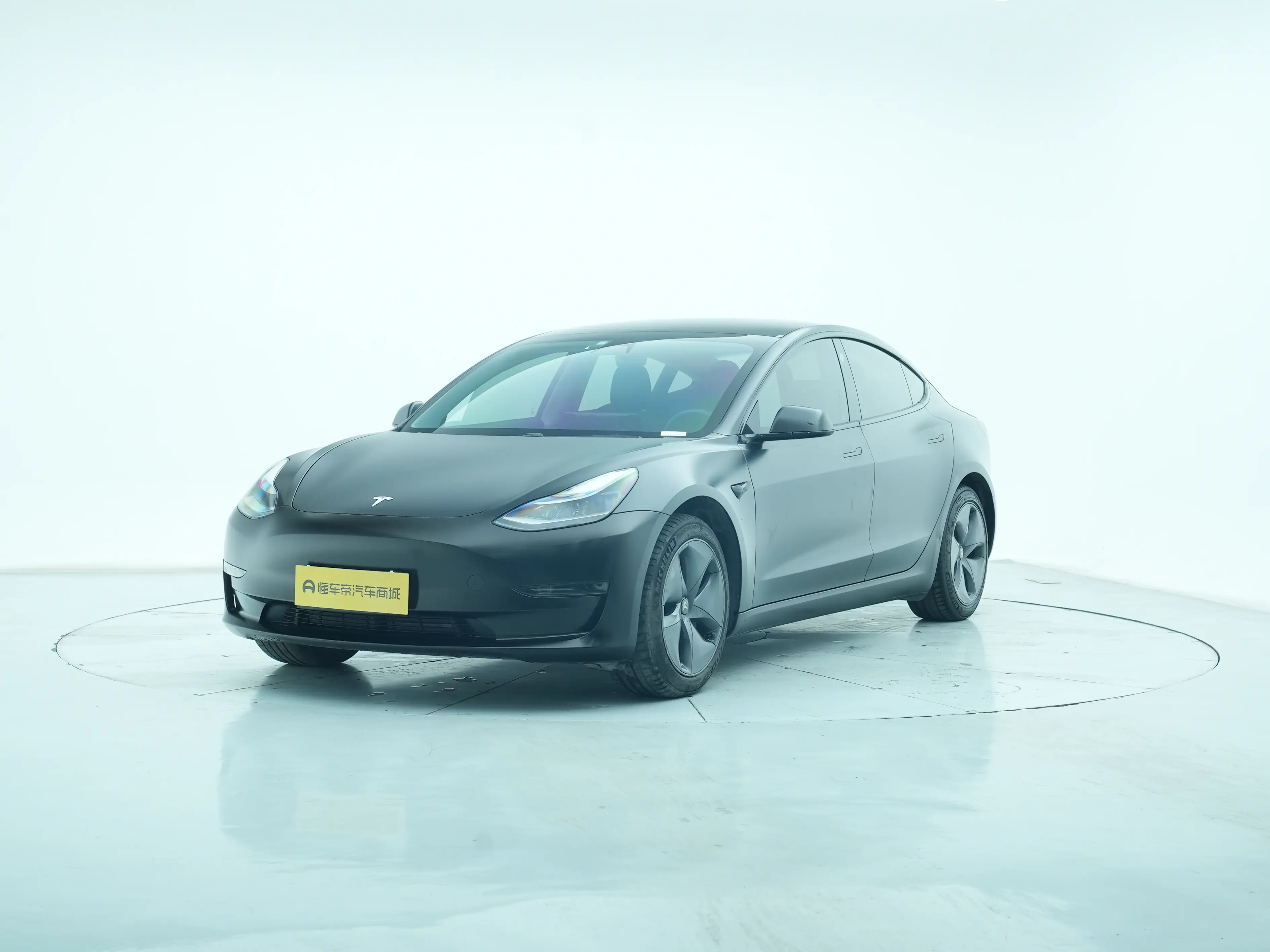 Tesla Model 3  из Китая