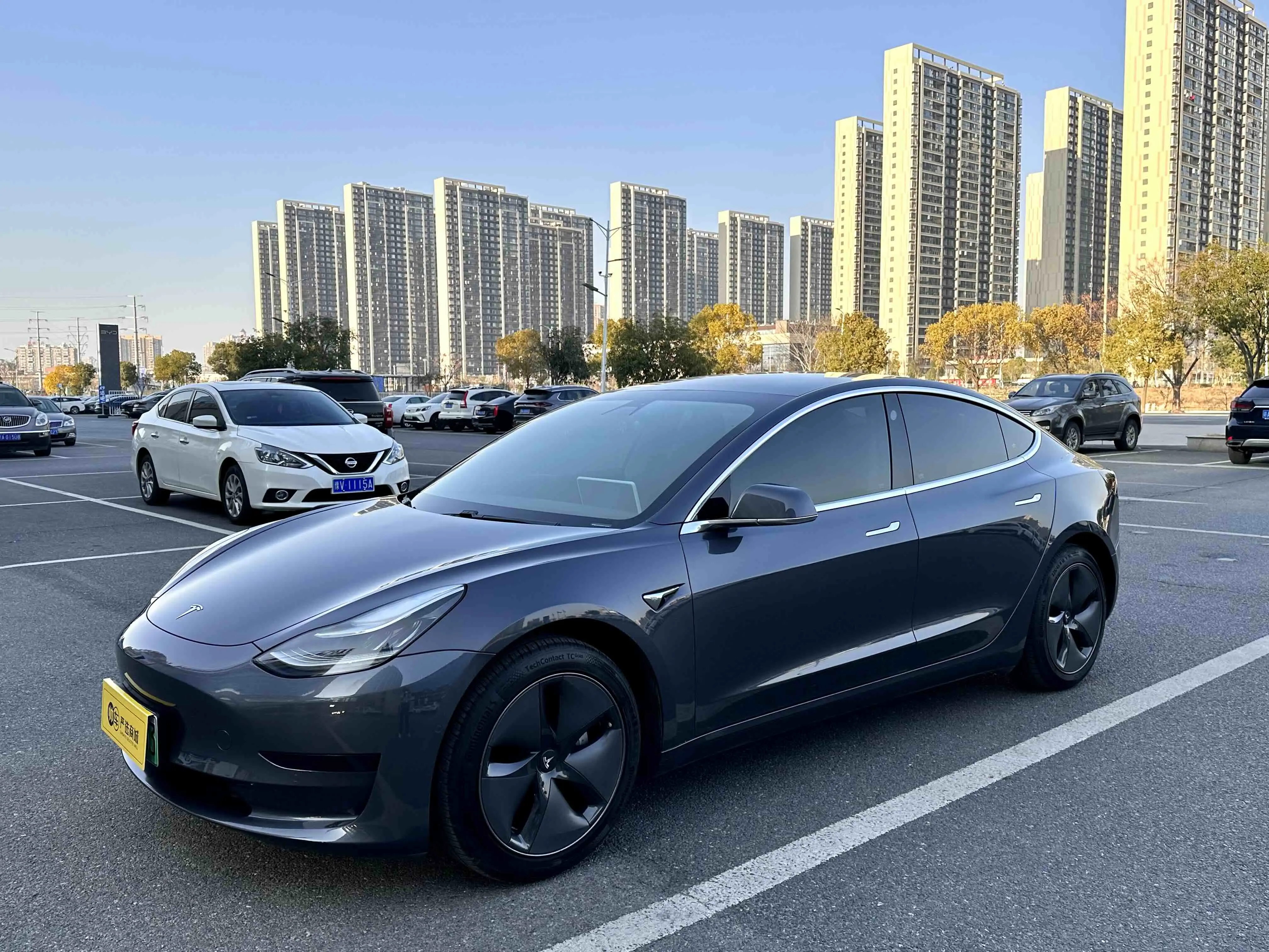 Tesla Model 3  из Китая