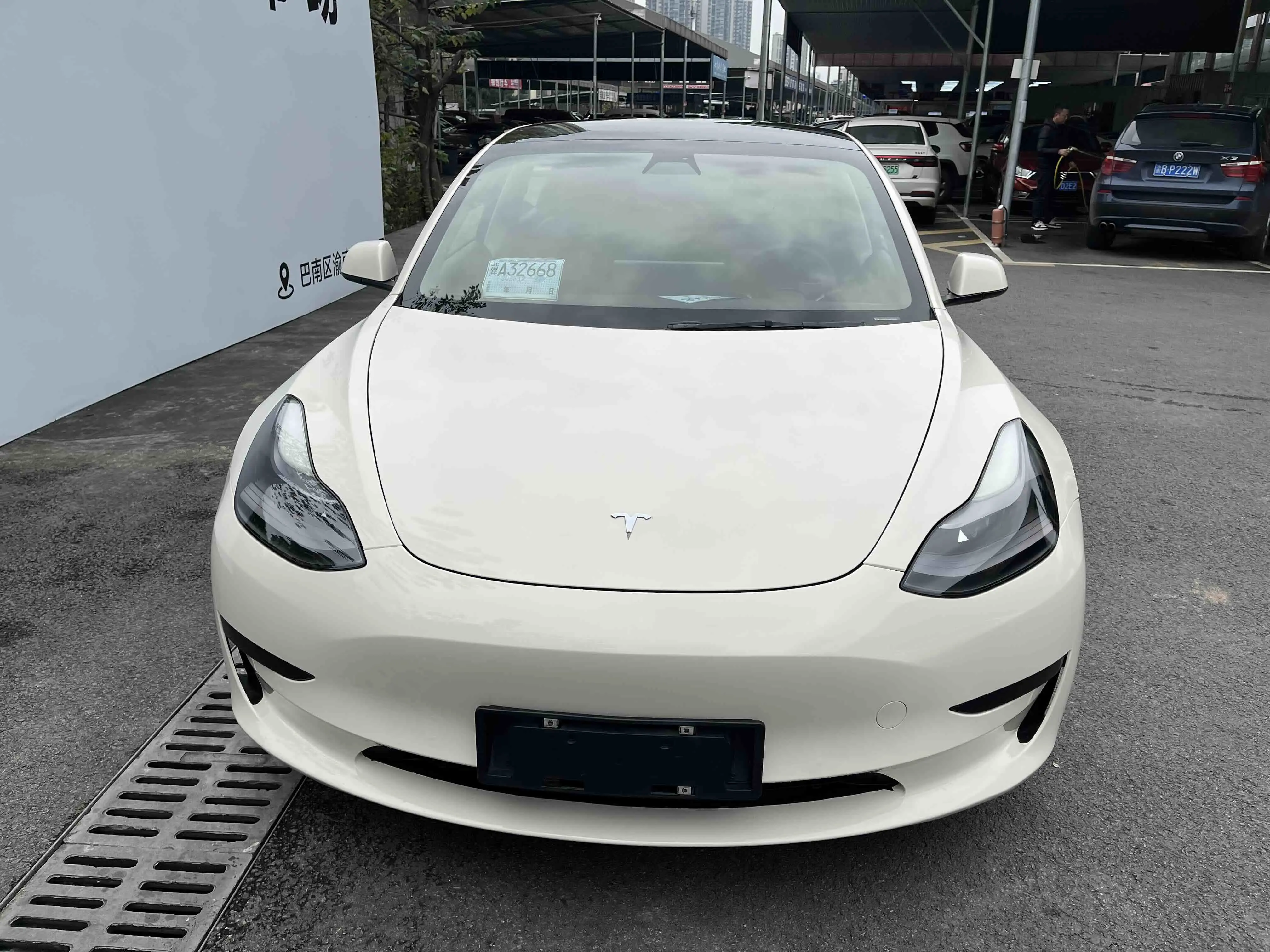 Tesla Model 3  из Китая