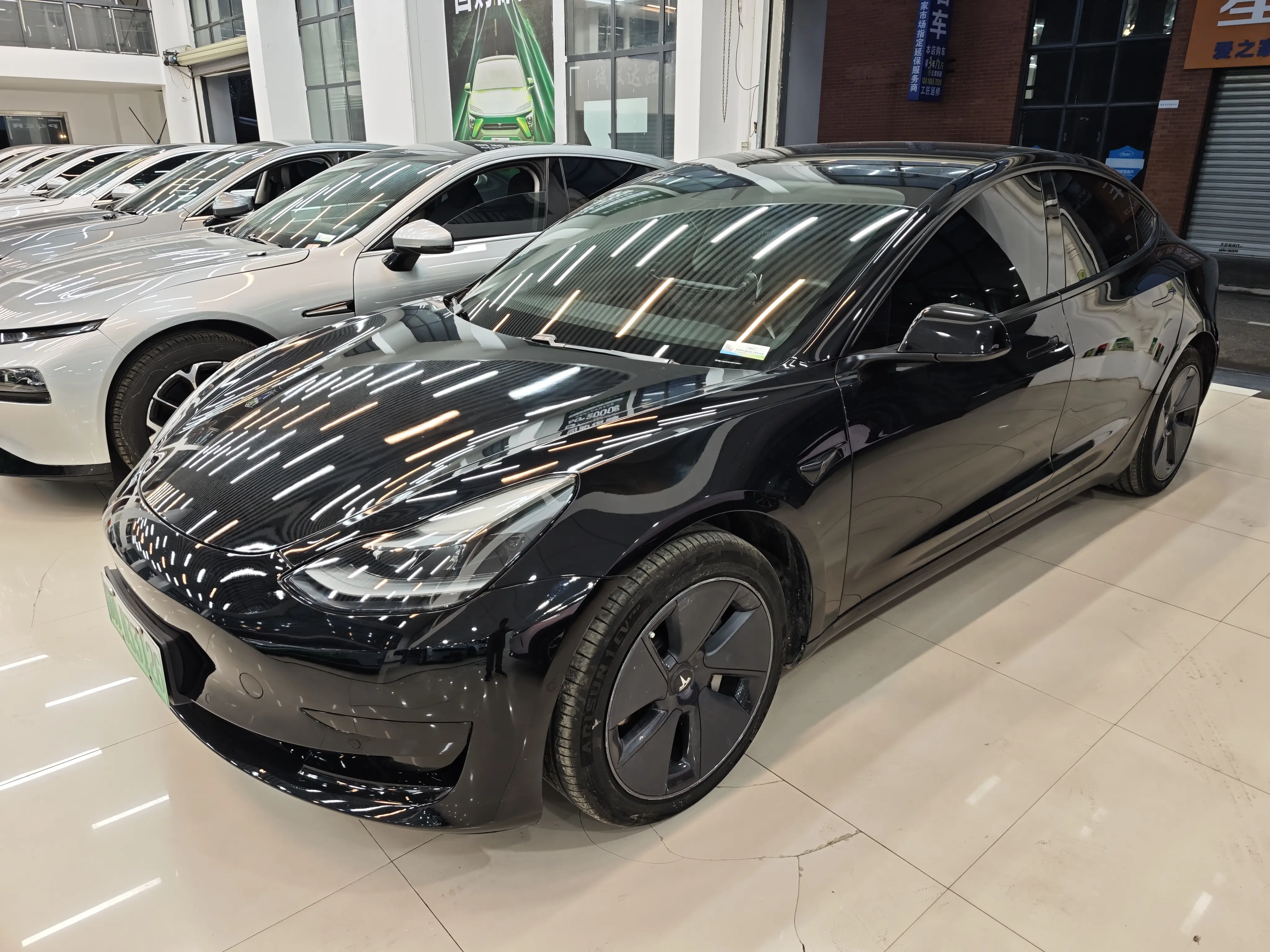 Tesla Model 3  из Китая