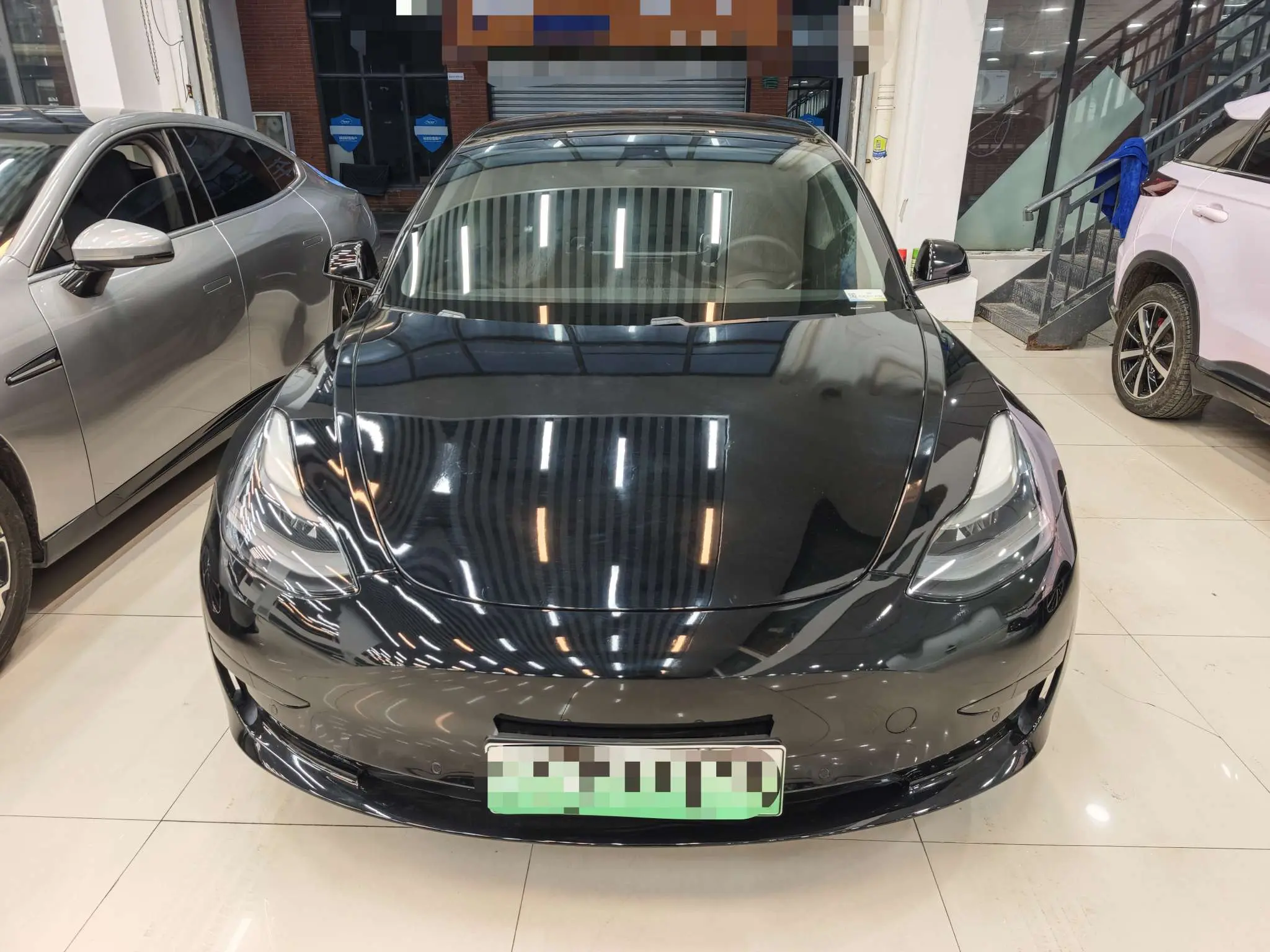 Tesla Model 3  из Китая