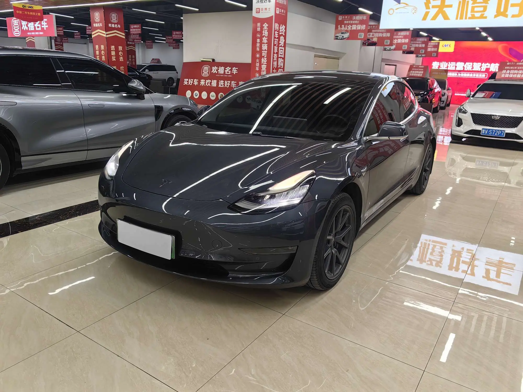 Tesla Model 3  из Китая