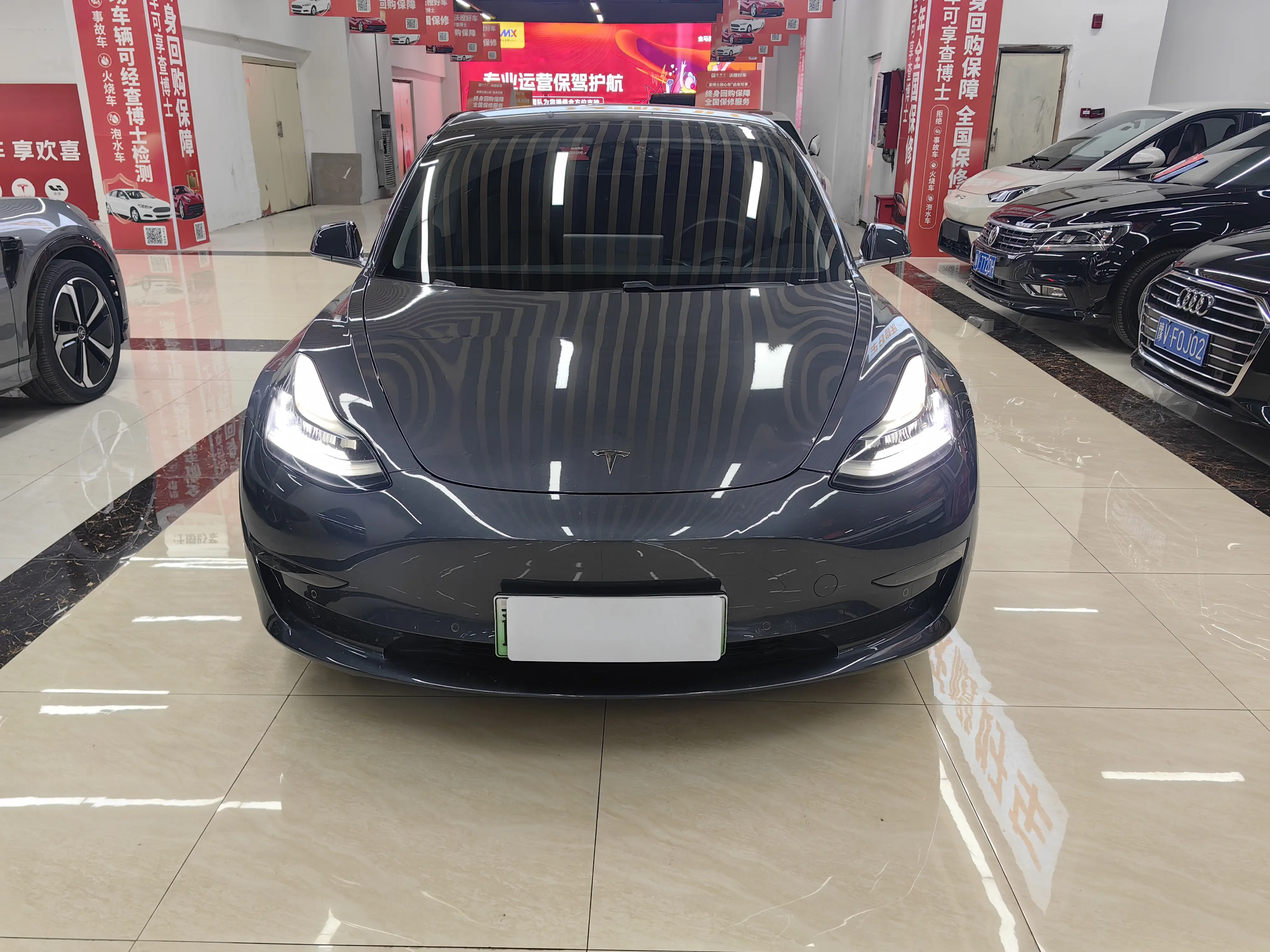 Tesla Model 3  из Китая