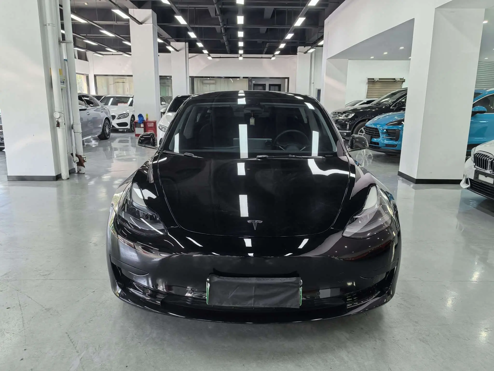 Tesla Model 3  из Китая