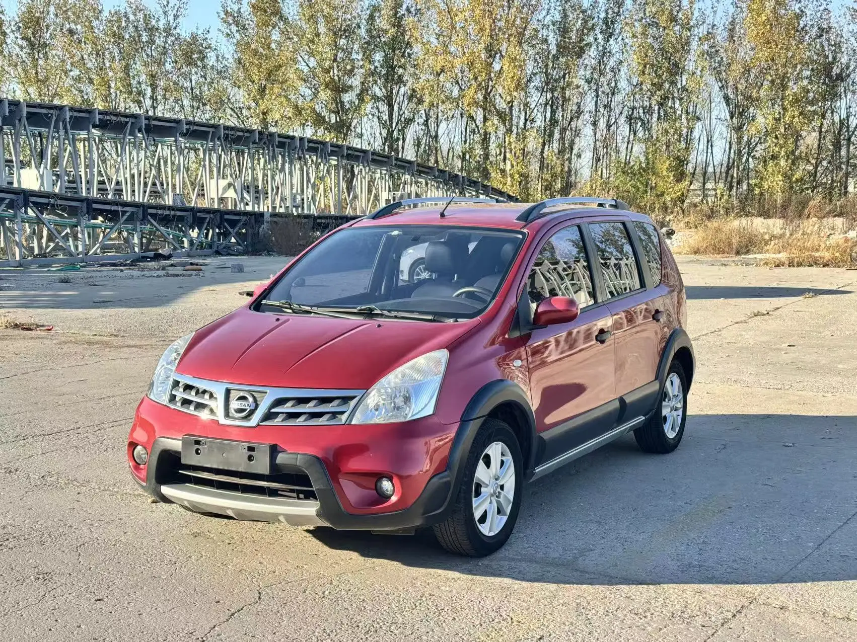 Nissan Li Wei  из Китая