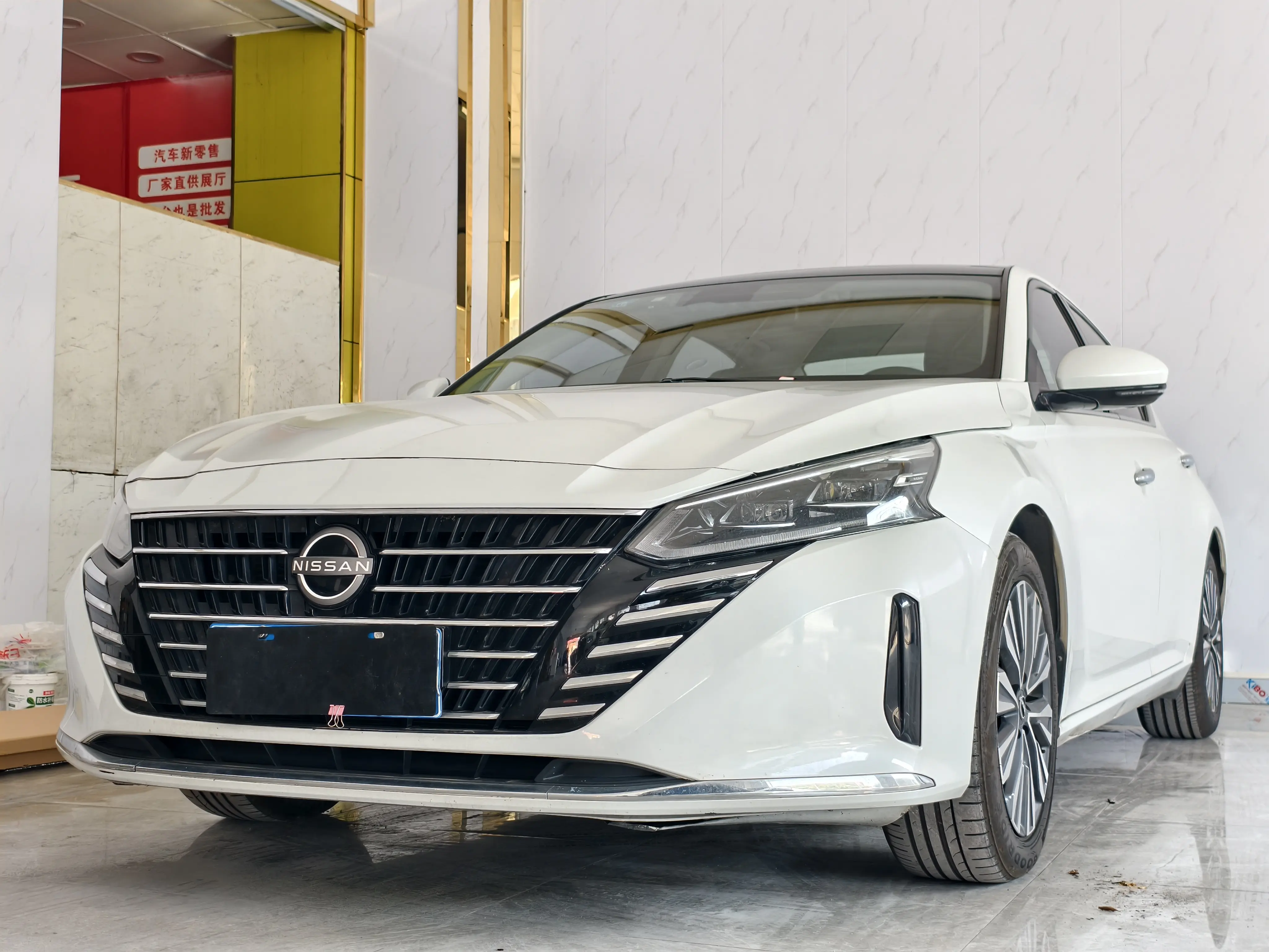 Nissan Altima