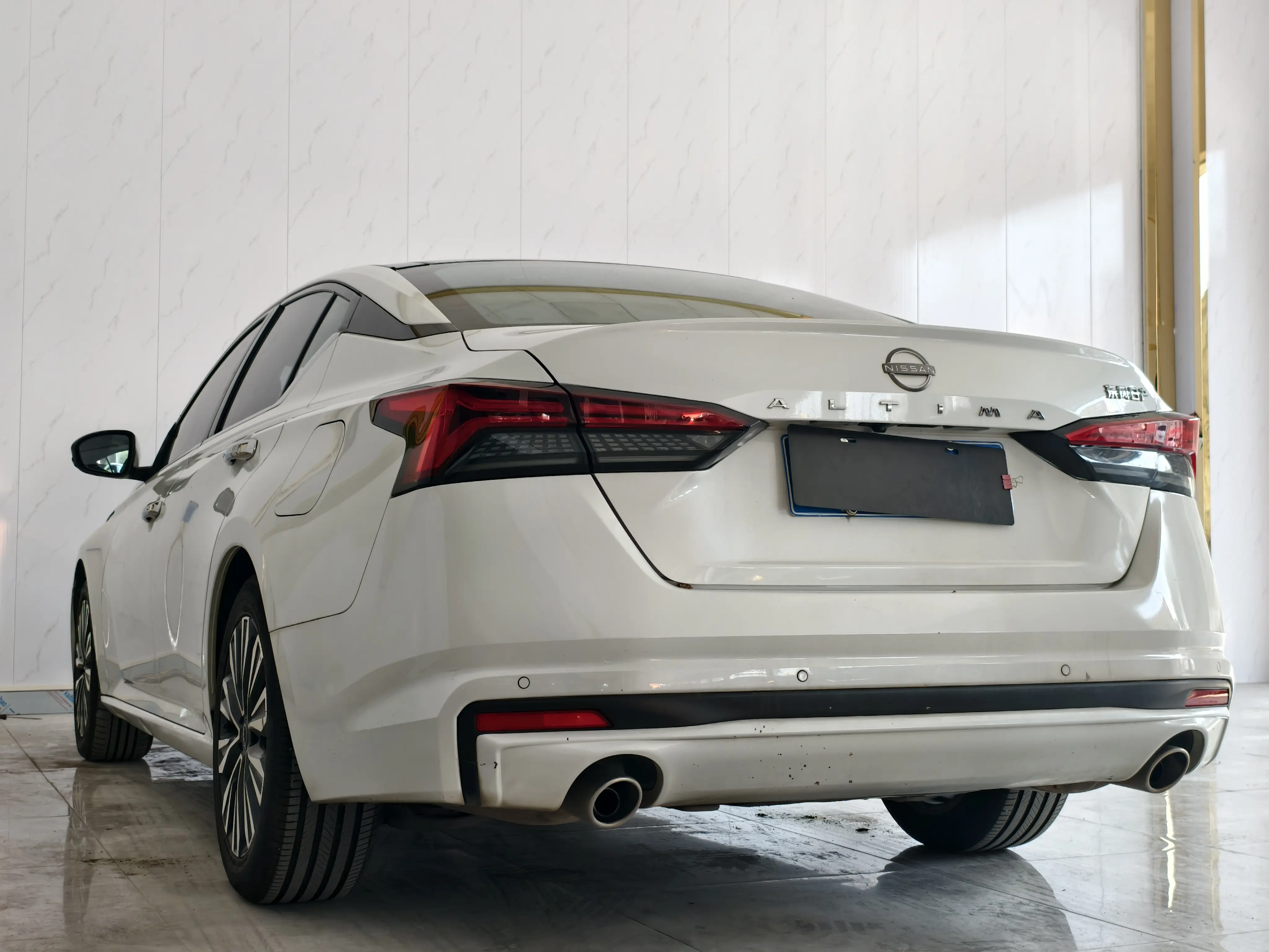 Nissan Altima