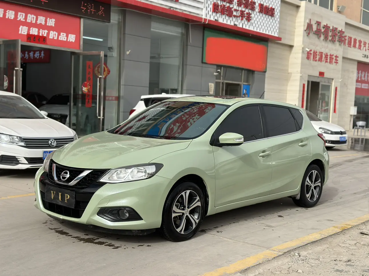 Nissan Tiida  из Китая