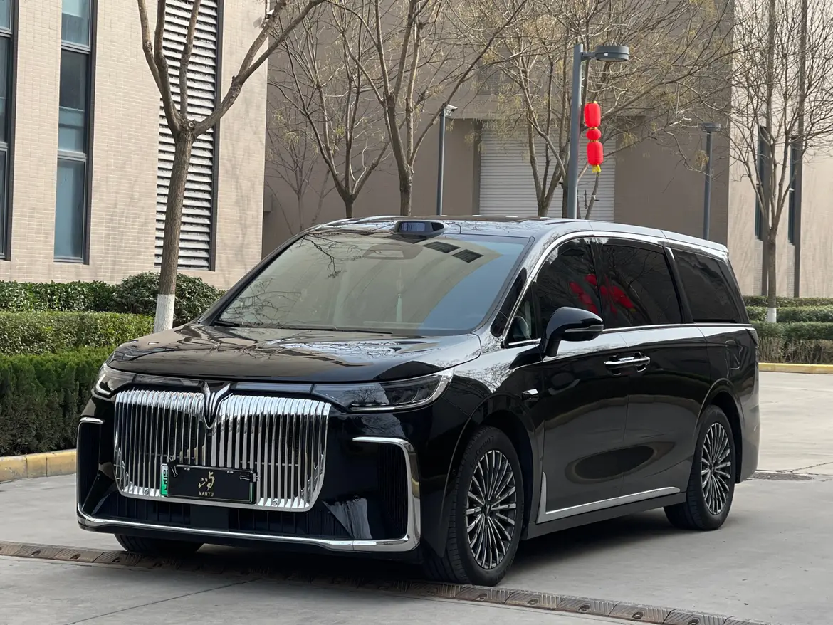 Voyah Lantu Dreamer PHEV  из Китая