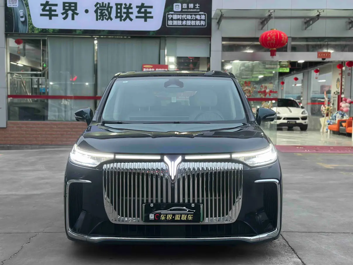 Voyah Lantu Dreamer PHEV  из Китая